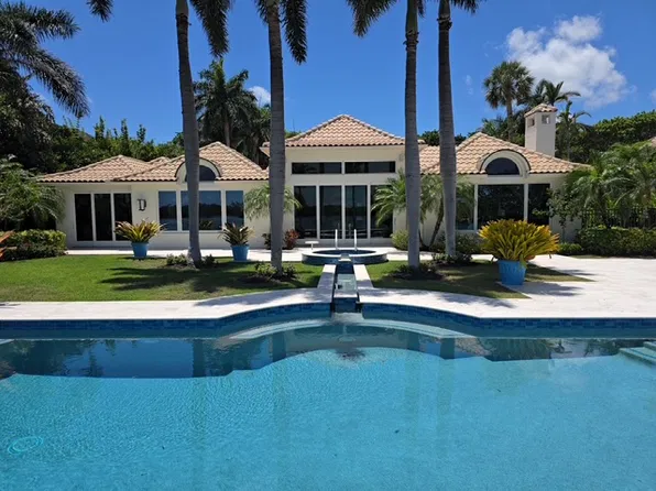 1633 Galleon Dr, Naples, FL 34102