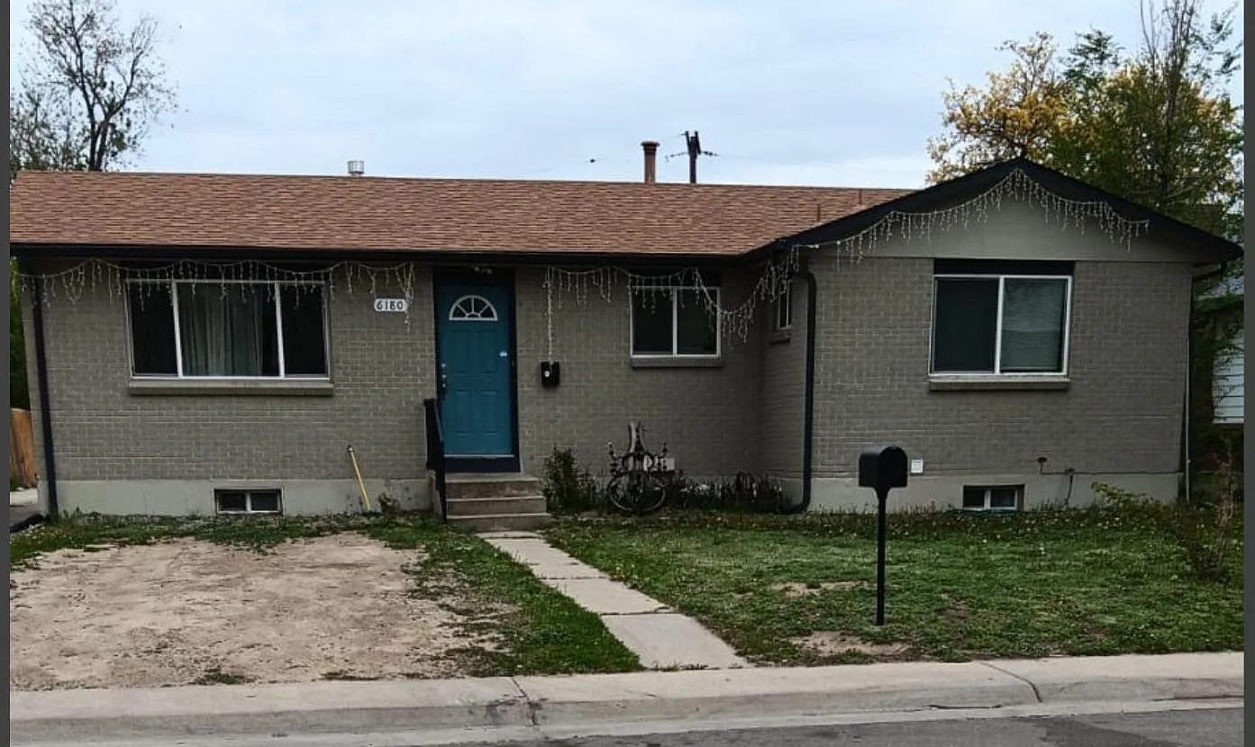 6 bed, 1246 sqft, $2,200 — Photo 2