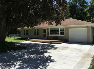 102 E Rio Dr, Washington, IL 61571