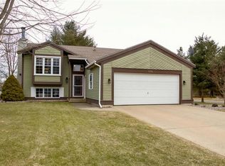 6956 Vintage Dr, Hudsonville, MI 49426