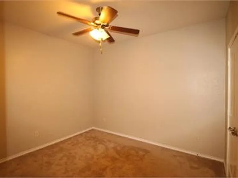 1416 Amazon Dr — Photo 17