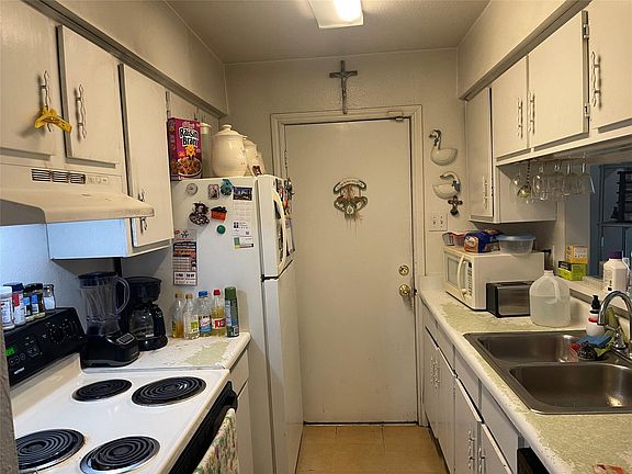 5th image of 5218 Milwee St APT 44