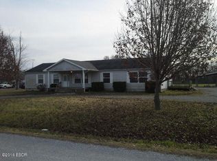 6788 Keller Mine Rd, Sesser, IL 62884