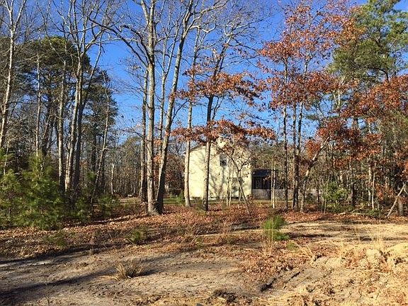 5th image of 662 Goshen Rd.