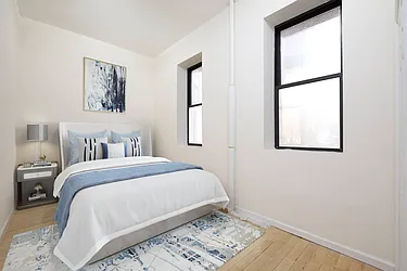 Rented by R New York