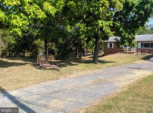 2105 Senseny Rd, Winchester, VA 22602