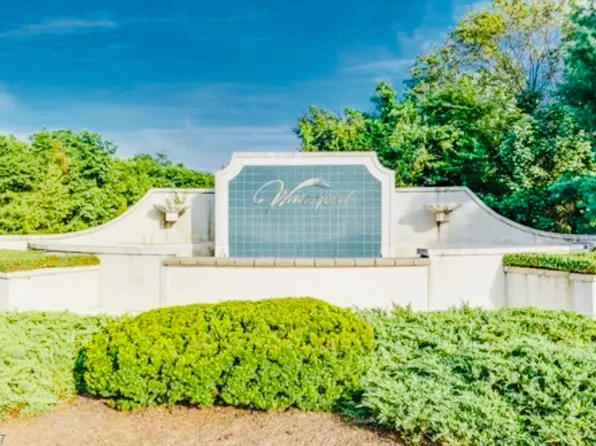 823 Waterford Dr Unit 823, Edison, NJ 08817