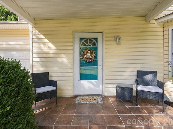 3rd image of 7519 Katherine Dr