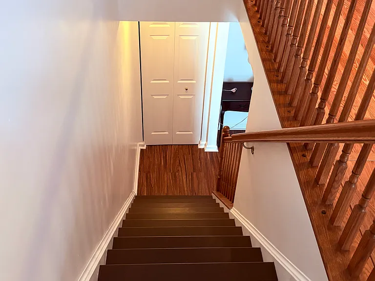 2806 Drake Ct — Photo 9