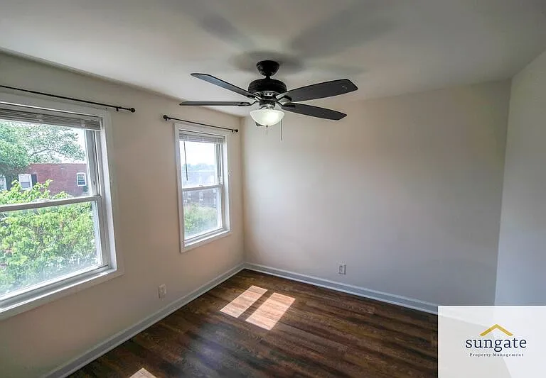 5215 Wasena Ave — Photo 10