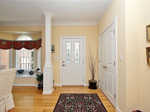 3rd image of 147 Brookdale Dr