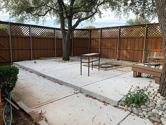 3rd image of 3129 Rocky Mountain Dr