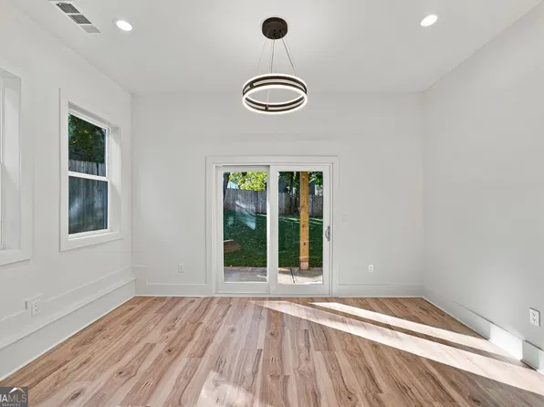 1010 Ashby Grv SW, Atlanta, GA 30314