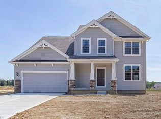 8162 Castleton Dr, Mentor, OH 44060