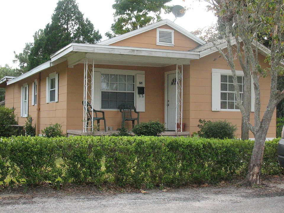 1st image of 854 SE Saint Johns St