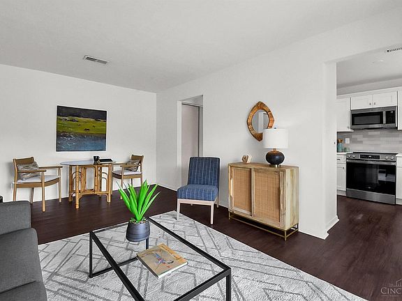 3rd image of 4324 Villa Dr Unit 1