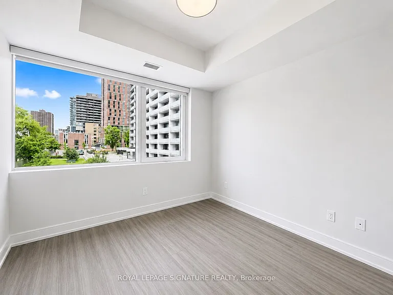664 Spadina Ave #204 — Photo 15