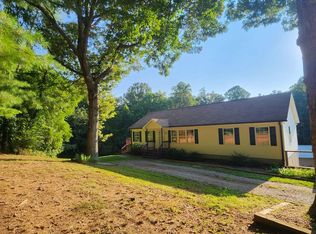 11 Avondale Cir, Arden, NC 28704