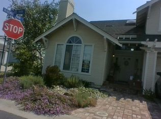 311 Woodland Park Ln, Mountain View, CA 94043