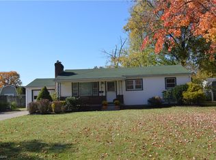 940 Collins Ave, Youngstown, OH