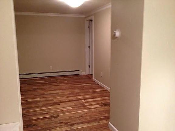 4th image of 59 Olive St