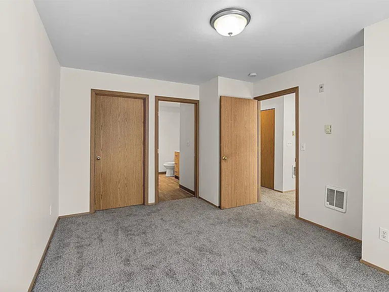 17726 12th Ave NE #102 — Photo 10