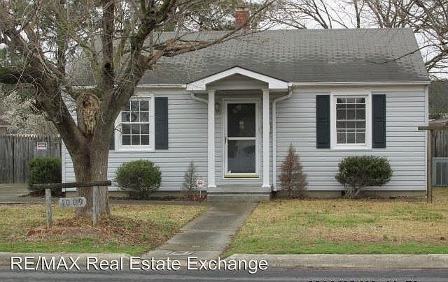 1st image of 1009 E 8th St