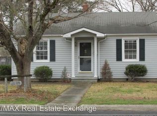 1009 E 8th St, Lumberton, NC 28358