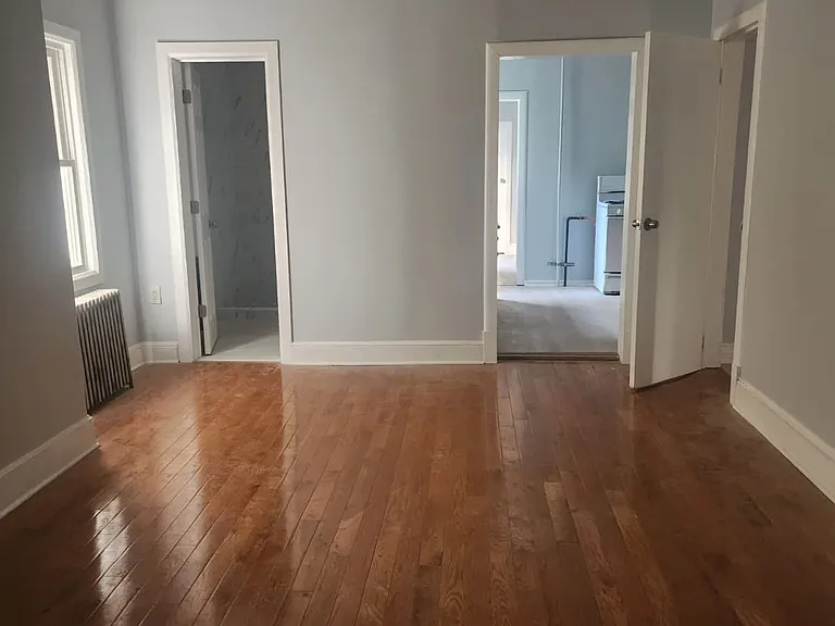45 Linden St #1 — Photo 10