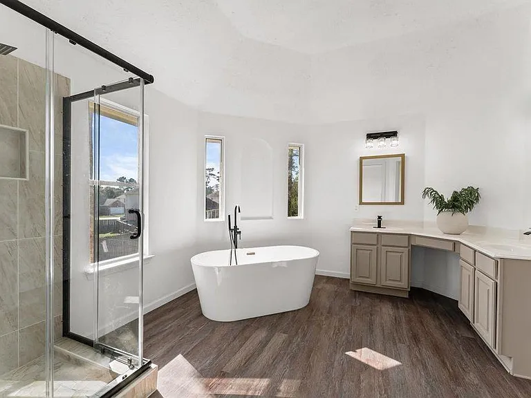 2830 Fern Hill Dr — Photo 19