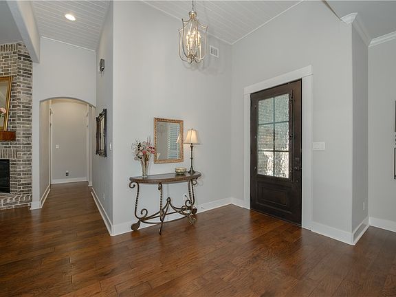4th image of 18823 Indian Lakes Dr