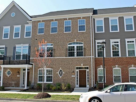 2nd image of 1807 Liesfeld Pkwy Unit 1807