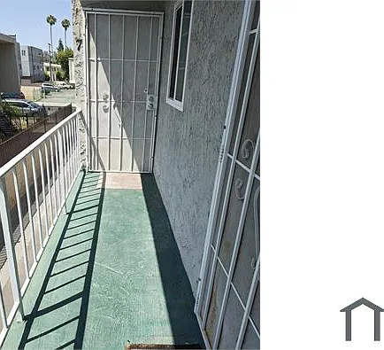 14148 Erwin St #7 — Photo 8