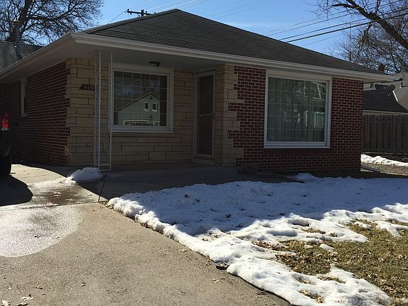2nd image of 419 Lincoln St