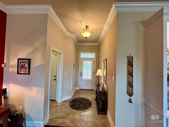 2nd image of 9641 Windmill Rd