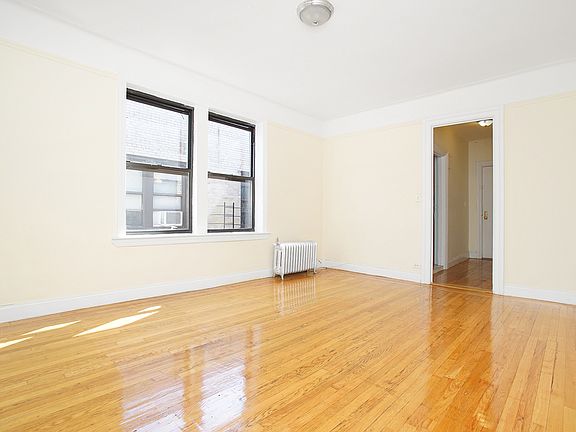4th image of 370 Fort Washington Ave APT 111