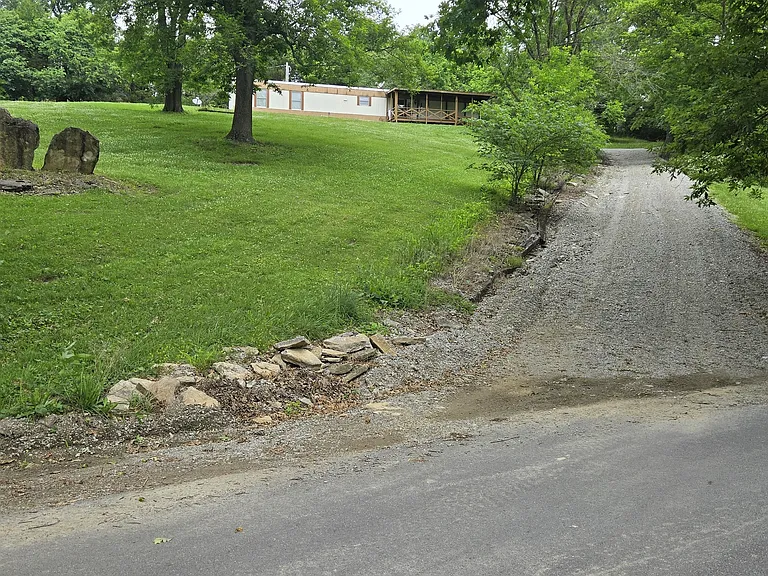 156 Fishing Creek Rd — Photo 4