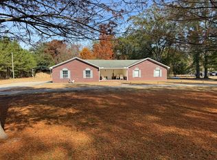 2974 Mosley Bridge Rd, Gilbertown, AL 36908