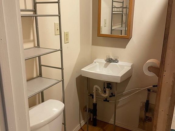 2nd image of 1370 Giannas Ct #3
