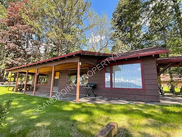 270 Eameshore Dr — Photo 3