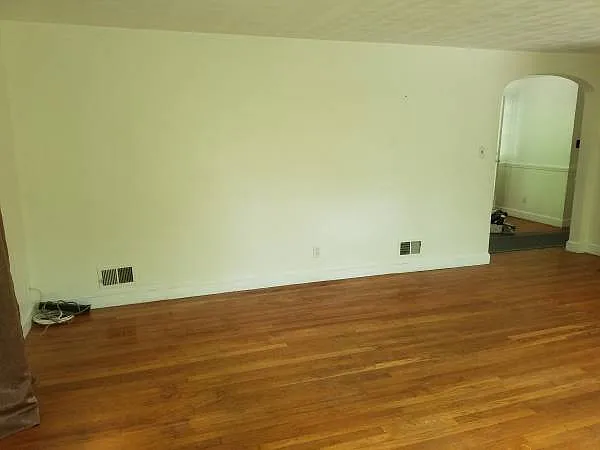 245 North Ave — Photo 14