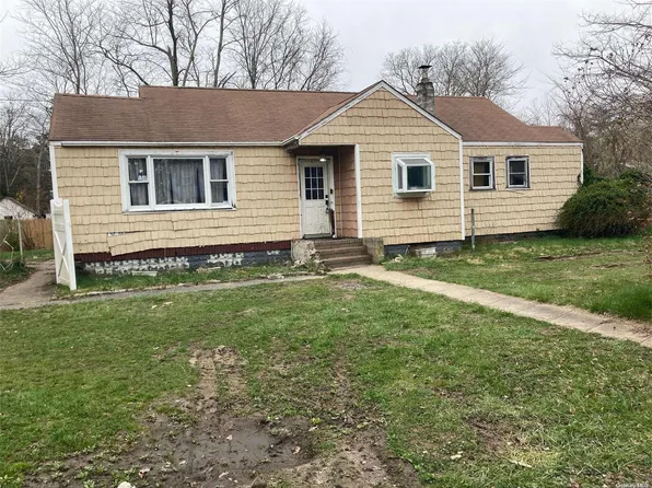 116 Locust Drive, Mastic Beach, NY 11951