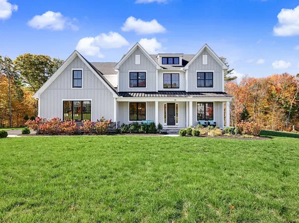 26 Whalen Rd, Hopkinton, MA 01748