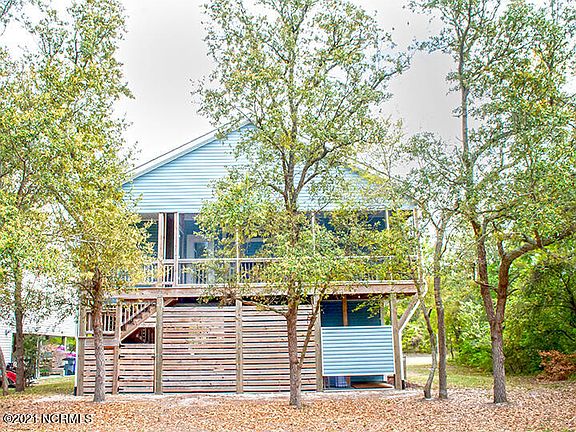 2nd image of 2703 E Oak Island Dr