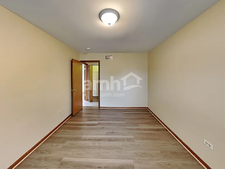 3826 Hennepin Ct — Photo 17