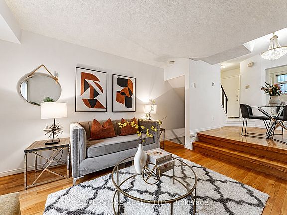 4th image of 275 Broadview Ave #10