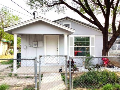 1807 Burnside St, Laredo, TX, 78040