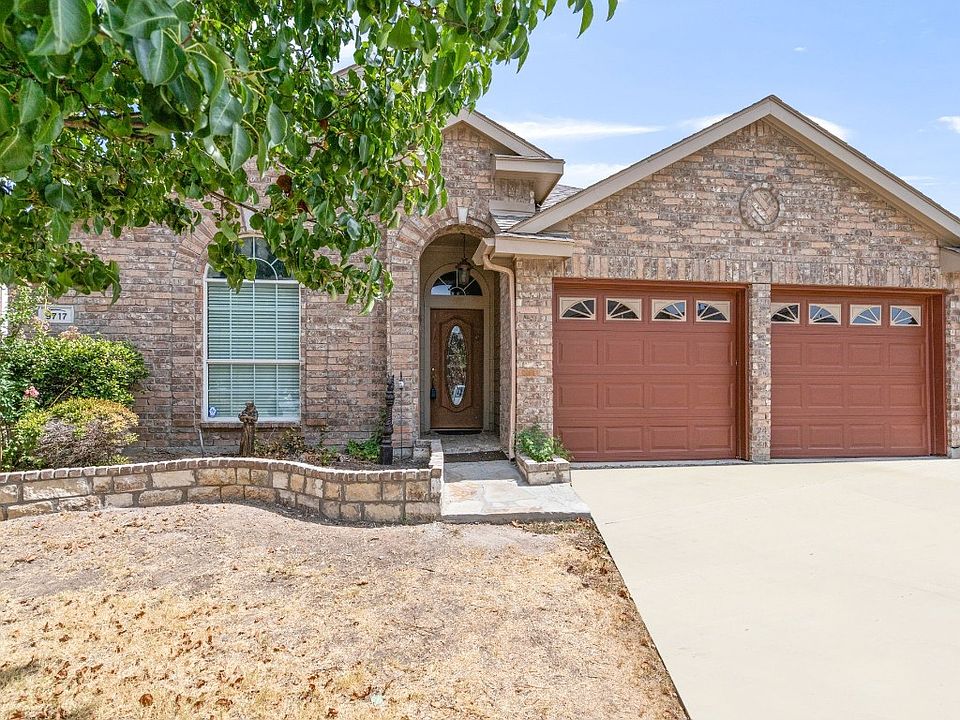1st image of 9717 Jericho Ln