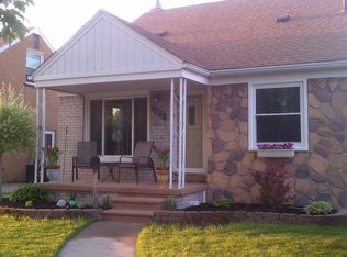 1832 White Ave, Lincoln Park, MI 48146