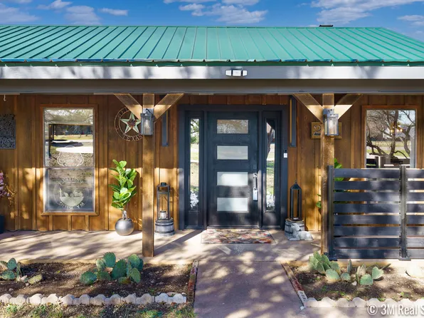 261 Edinburgh Rd, San Angelo, TX 76901